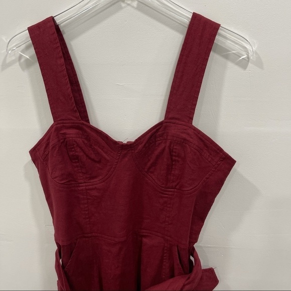 UO Angelique Belted Stretch Linen Dress Wine New 4 - Picture 6 of 13